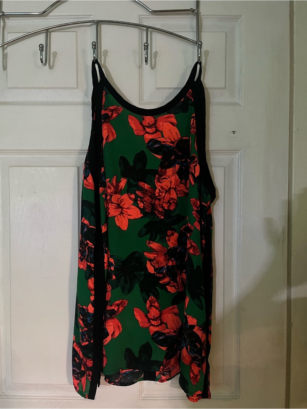 Vince Camuto Green Camisole with Red Floral Print